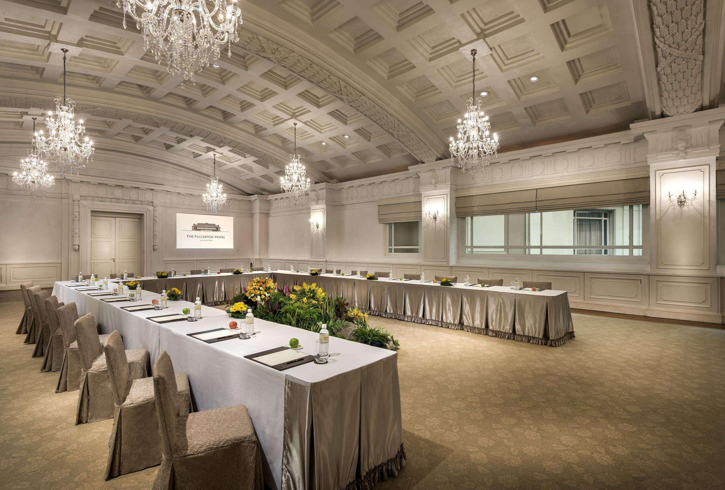 The Fullerton Hotel Сингапур Екстериор снимка The ballroom